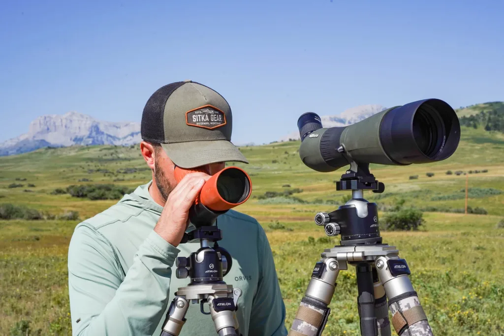 Key Features of Spotting Scopes with Rangefinders